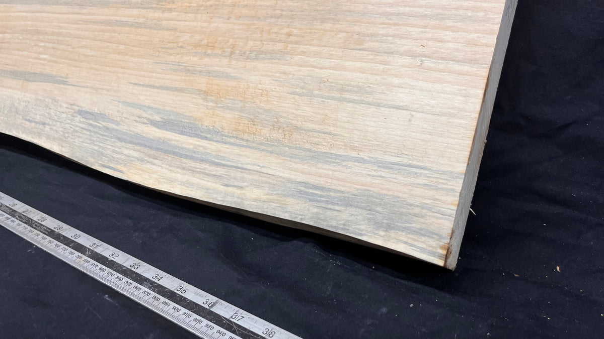 Wood carving block,lime wood 1123 L x 246 W x 43 D mm        (747)
