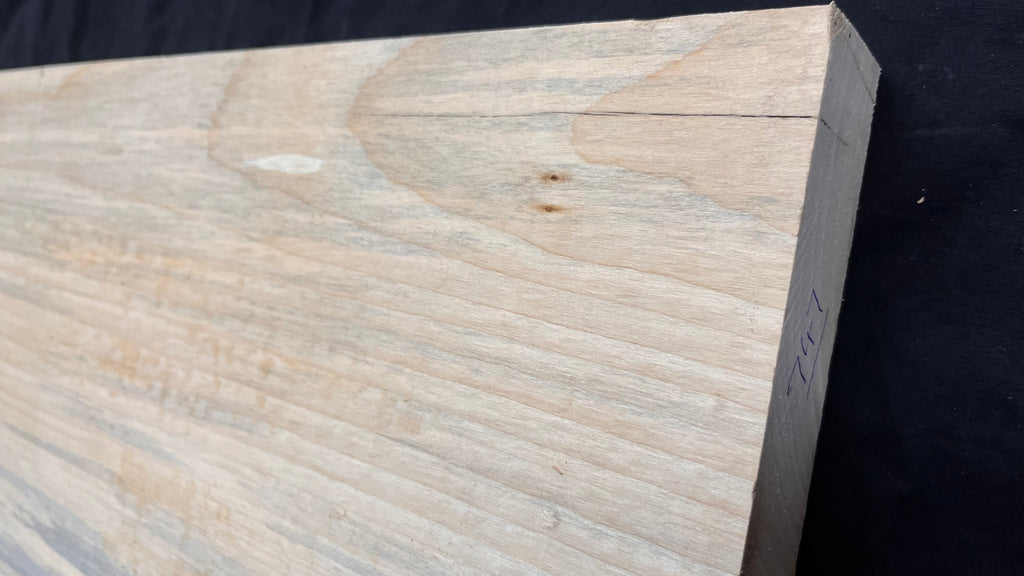 Wood carving block,lime wood 1123 L x 246 W x 43 D mm        (747)