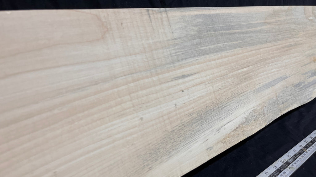 Wood carving block,lime wood 1123 L x 246 W x 43 D mm        (747)
