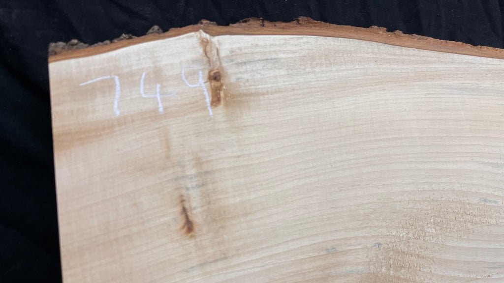 Wood carving block, lime wood 1023 L x 242 W x 40 D mm        (749)