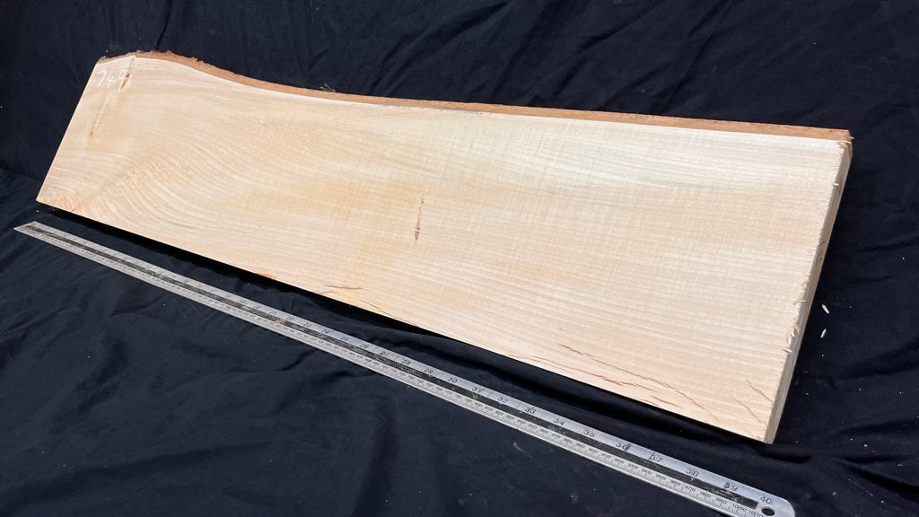 Wood carving block, lime wood 1023 L x 242 W x 40 D mm        (749)