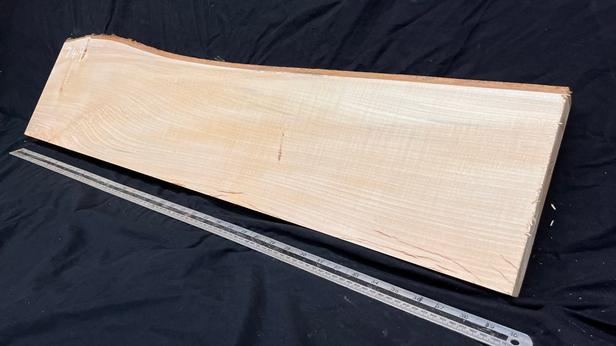 Wood carving block, lime wood 1023 L x 242 W x 40 D mm        (749)