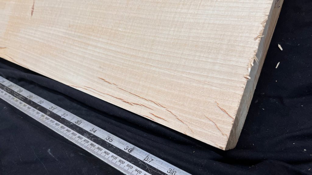 Wood carving block, lime wood 1023 L x 242 W x 40 D mm        (749)