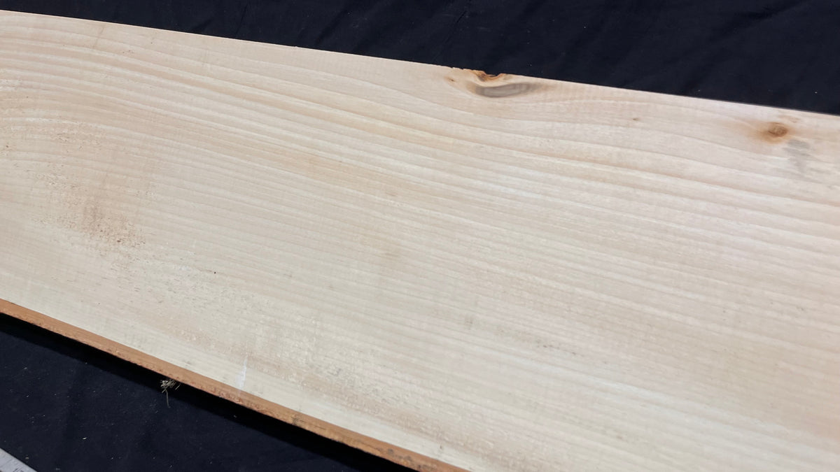 Wood carving block, lime wood 1023 L x 242 W x 40 D mm        (749)