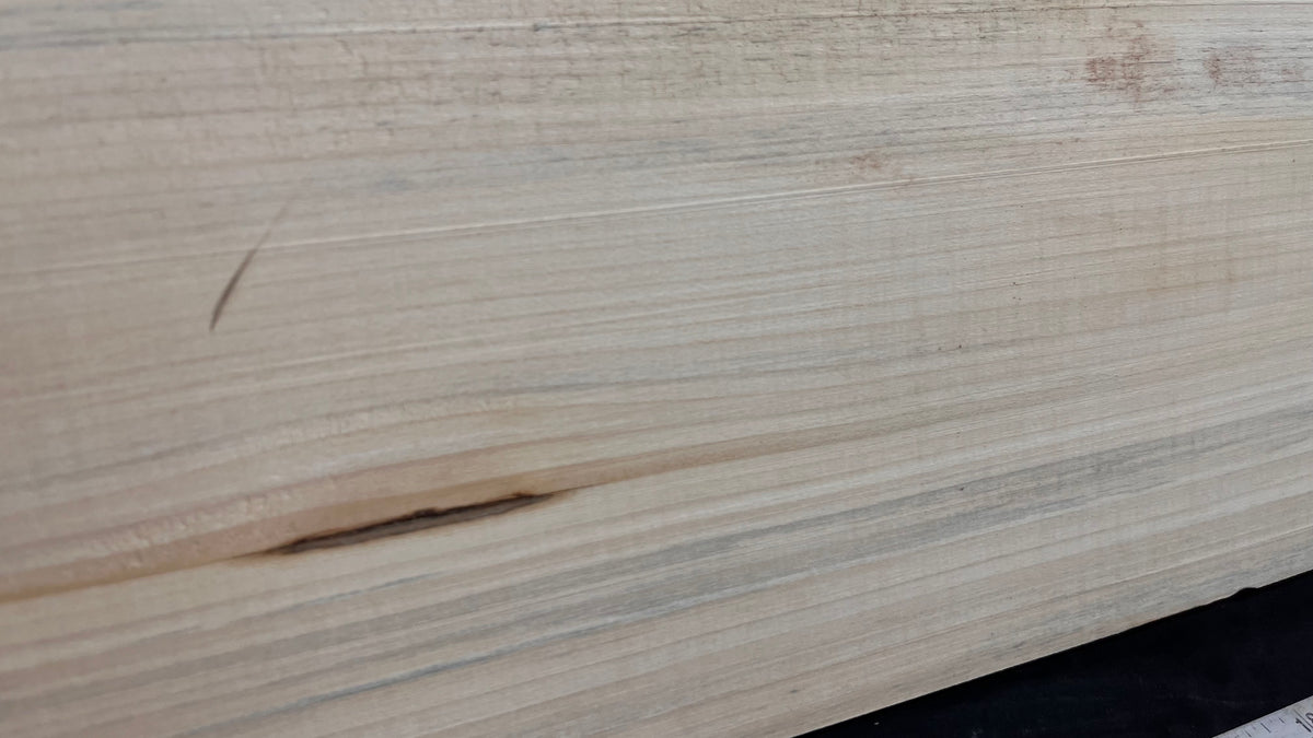 Wood carving block, lime wood 1141 L x 237 W x 40 D mm        (751)