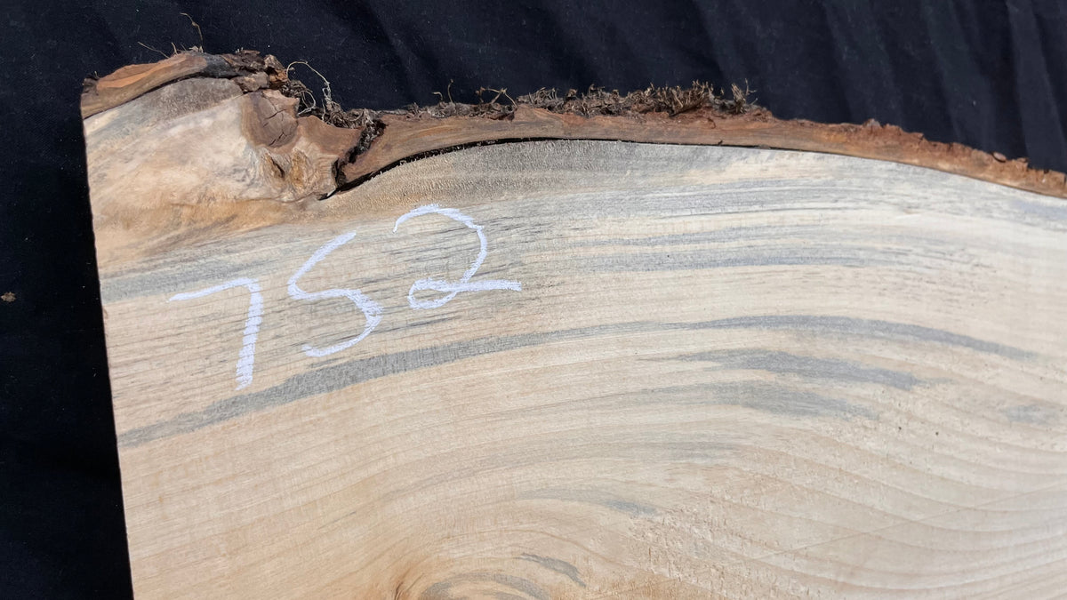 Wood carving block, lime wood 1221 L x 260 W x 37 D mm        (752)