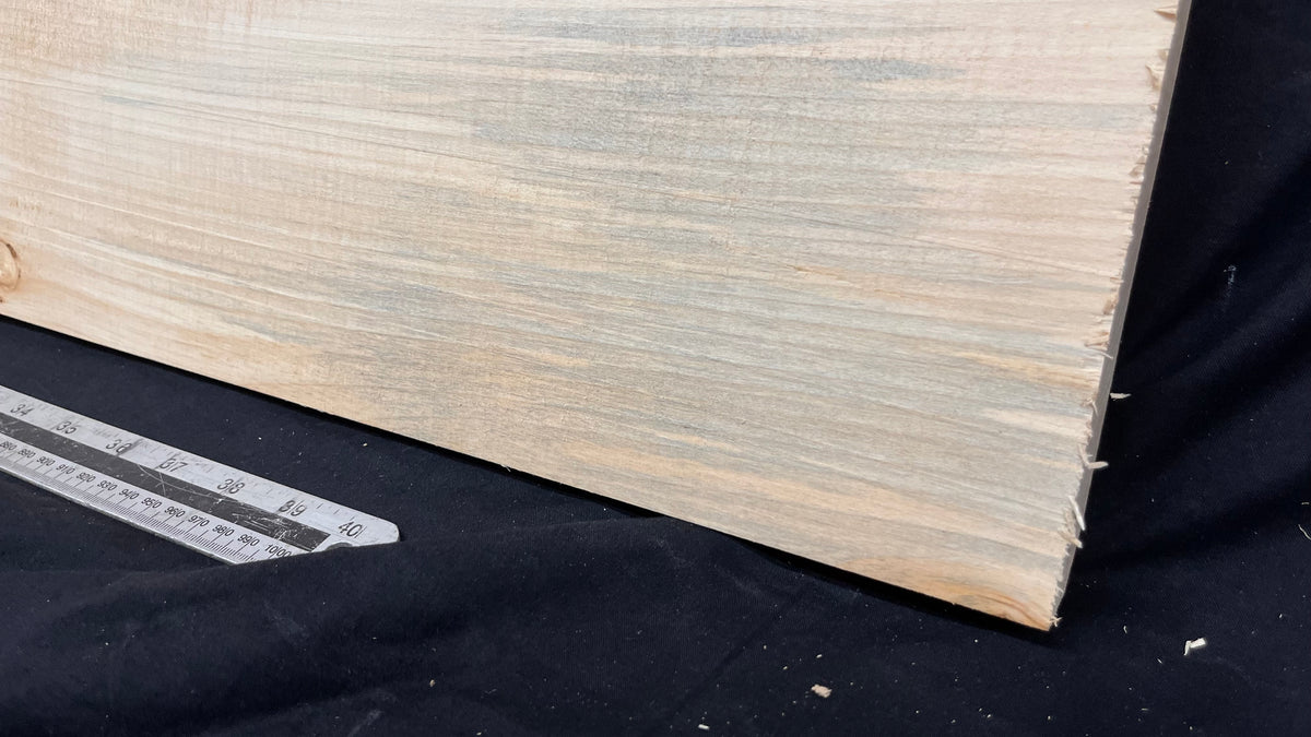 Wood carving block, lime wood 1221 L x 260 W x 37 D mm        (752)