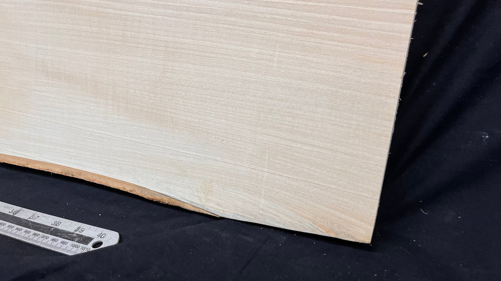 Wood carving block, lime wood 1221 L x 260 W x 37 D mm        (752)