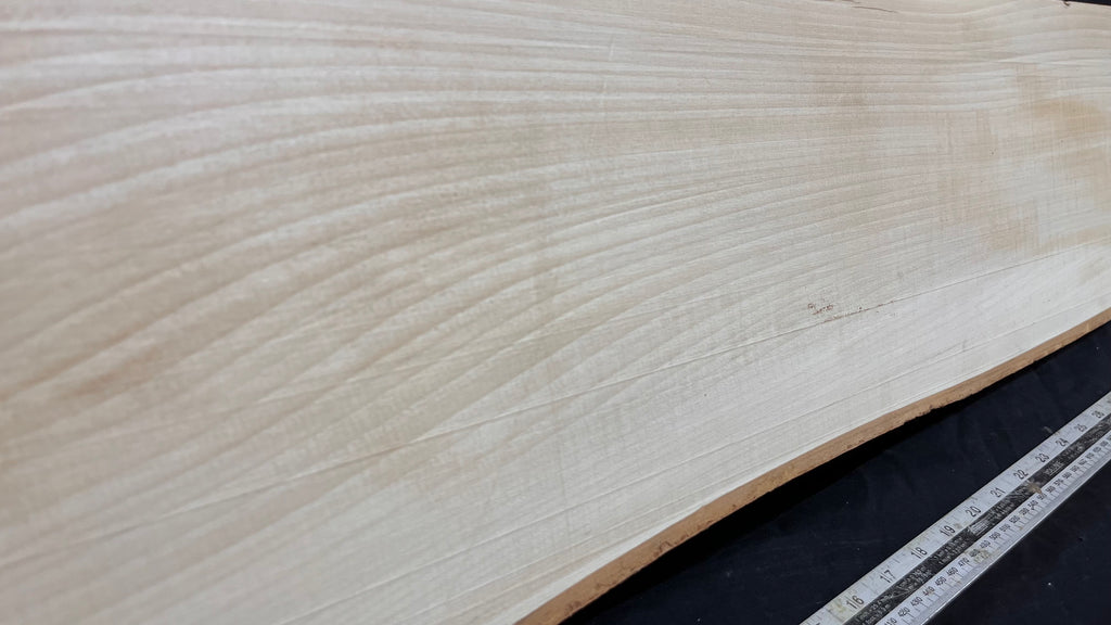 Wood carving block, lime wood 1221 L x 260 W x 37 D mm        (752)