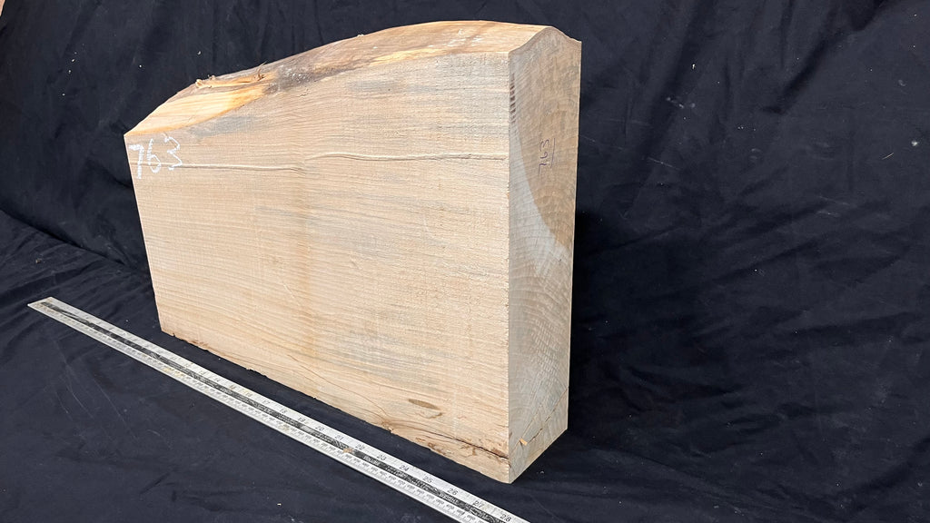 Block for wood carving, lime wood  485 L x 345 W x 97 D mm   (763)