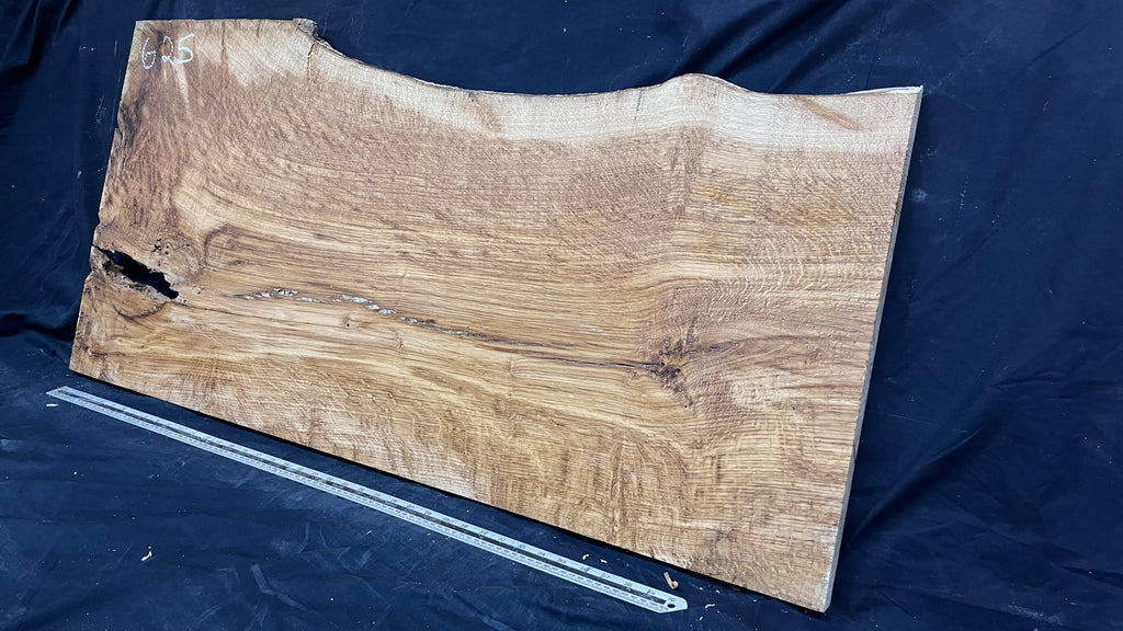 Brown oak, coffee table top,craft wood, shelf, 1181 L x 561 W x 31 D mm     (mt625)