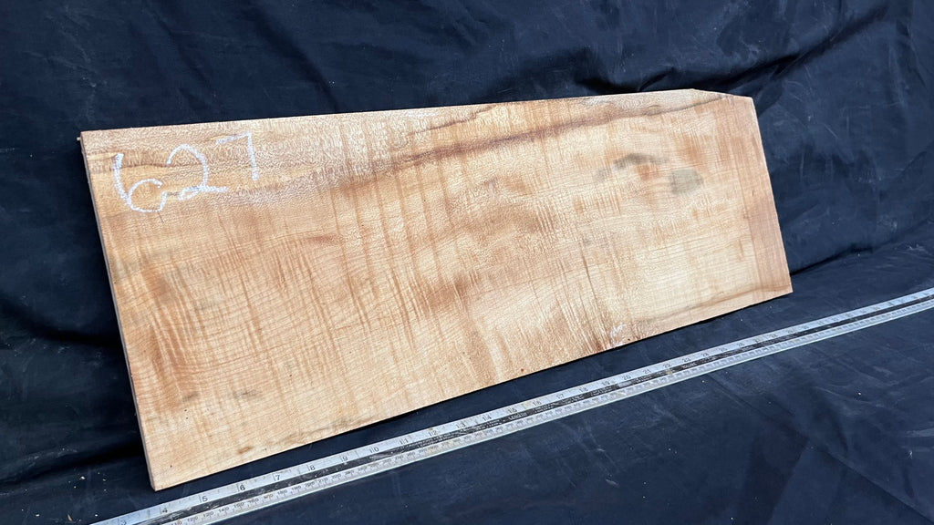 Rippled sycamore tone wood, guitar drop top 710 L x 250 W x 22 D (mm)    (627)