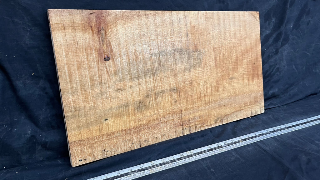 Rippled sycamore tone wood, guitar drop top 575 L x 306 W x 20 D mm     (629)