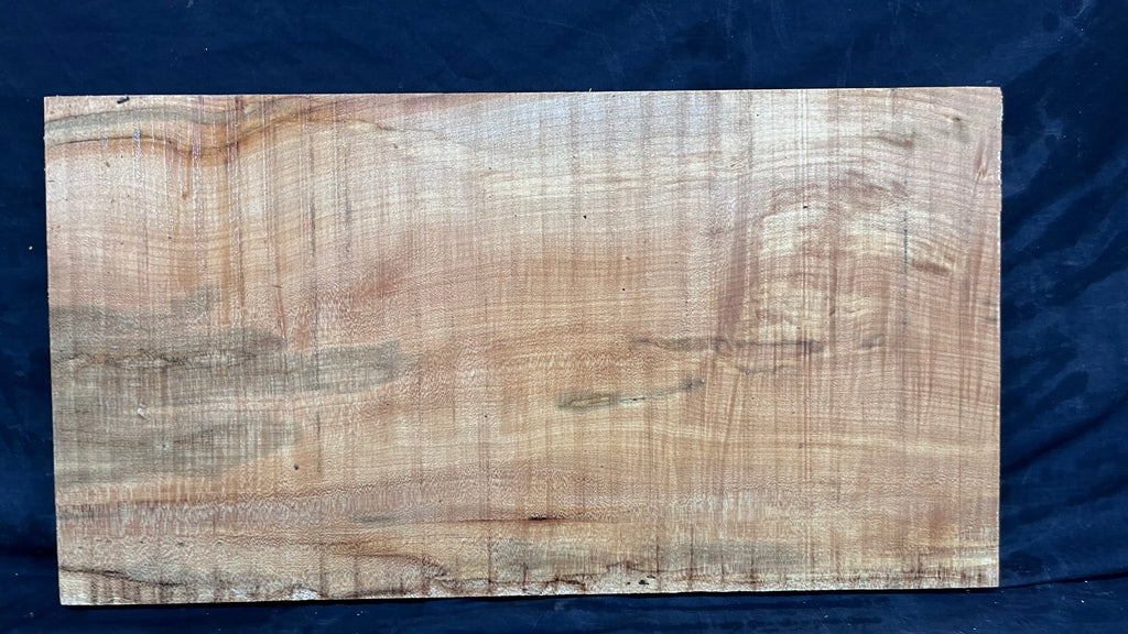 Rippled sycamore tone wood, guitar drop top 575 L x 306 W x 20 D mm     (630)