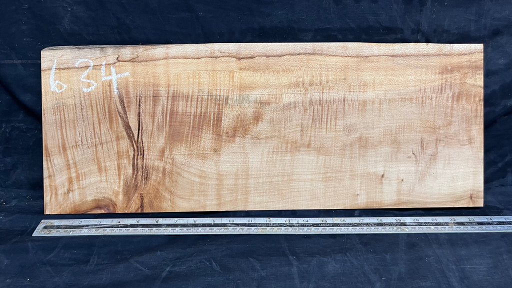 Rippled sycamore tone wood, guitar drop top 606 L x 231 W x 20 D mm     (634)
