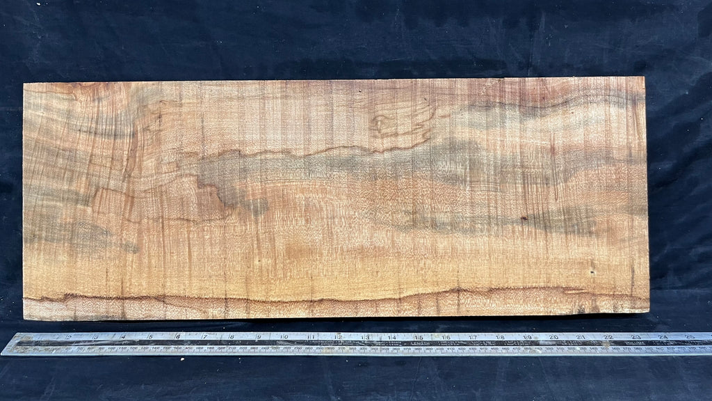 Rippled sycamore tone wood, guitar drop top 606 L x 231 W x 20 D mm     (634)