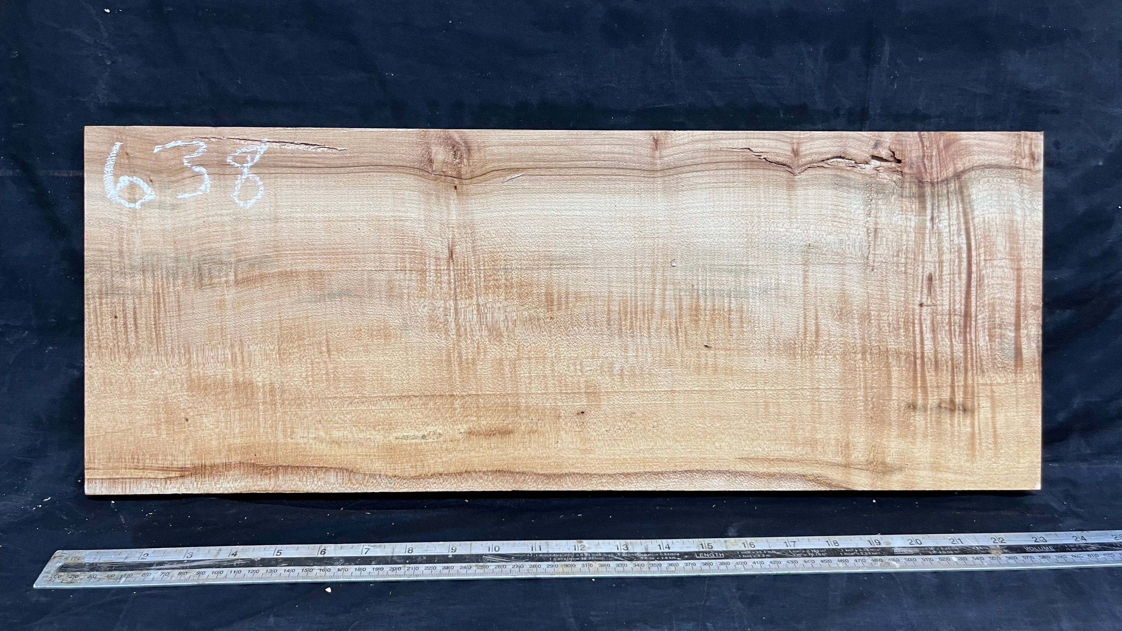 Rippled sycamore tone wood, guitar drop top 606 L x 230 W x 21 D mm     (638)