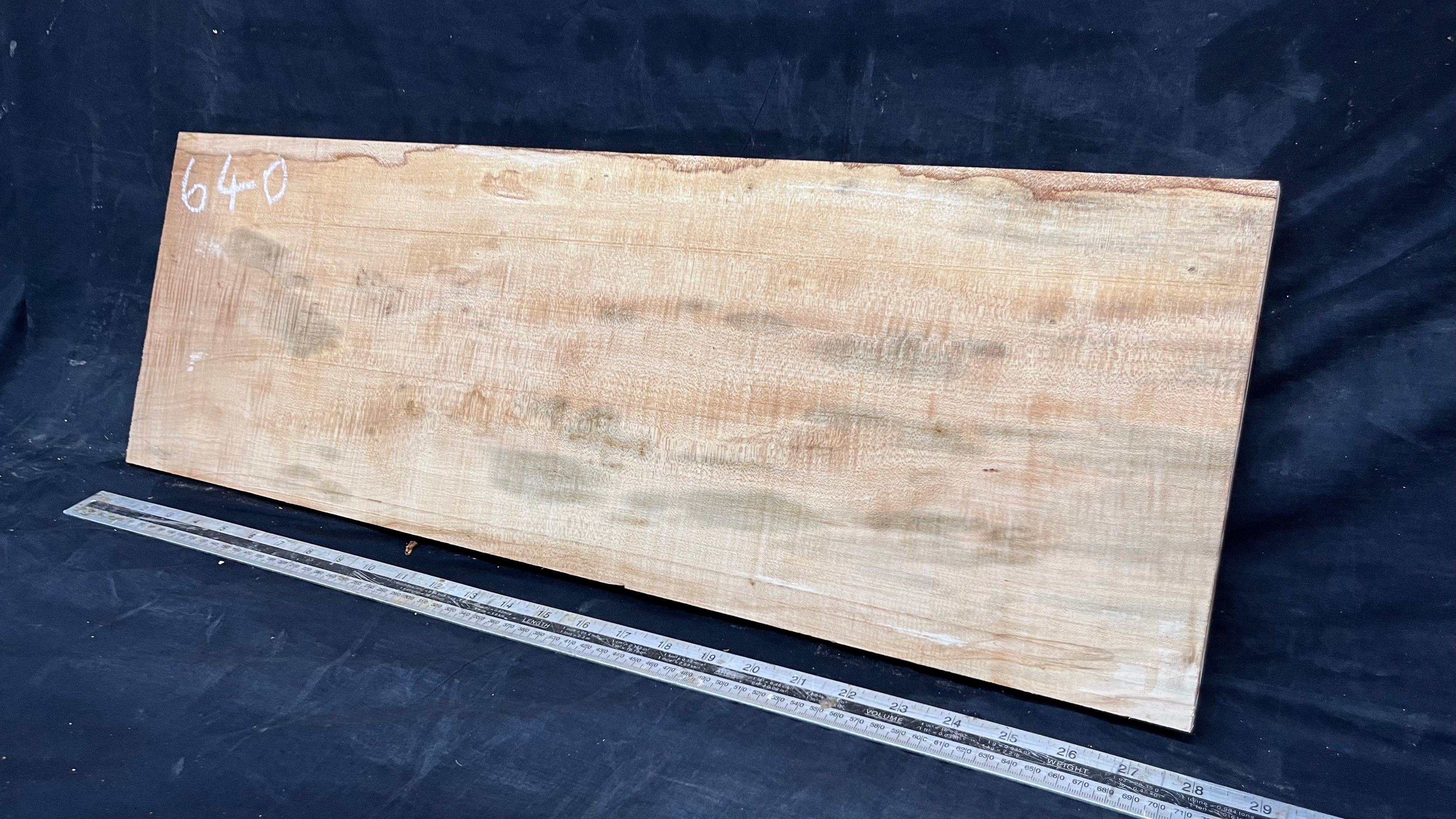 Rippled sycamore tone wood, guitar drop top 714 L x 237 W x 20 D mm     (640)