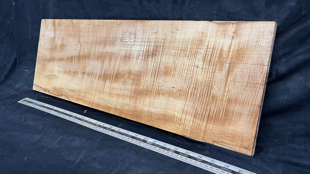 Rippled sycamore tone wood, guitar drop top 714 L x 237 W x 20 D mm     (641)