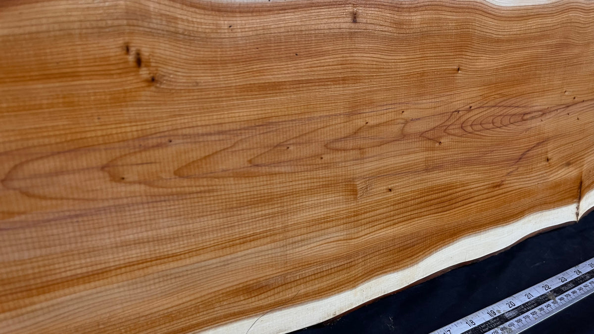 Hardwood yew, slab, board 1058 L x 270 W x 28 D mm    (771)