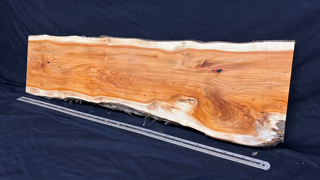 Hardwood yew, slab, board 1058 L x 270 W x 28 D mm    (771)