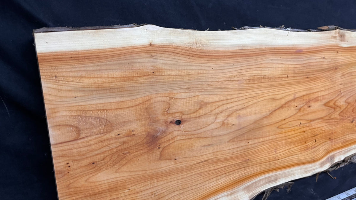 Hardwood yew, slab, board 1058 L x 270 W x 28 D mm    (771)