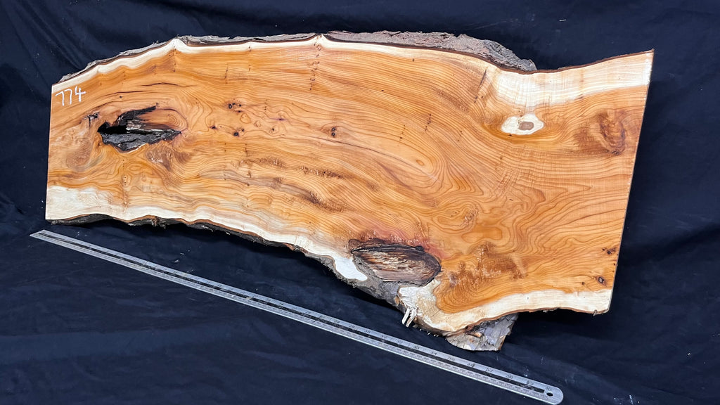 Coffee table top, yew, slab, board 1075 L x 403 W x 25 D mm    (774)