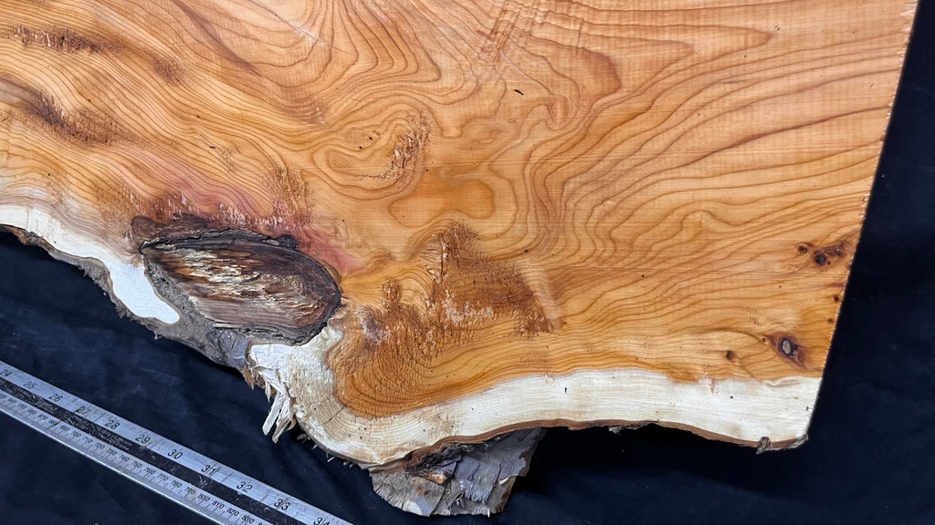 Coffee table top, yew, slab, board 1075 L x 403 W x 25 D mm    (774)