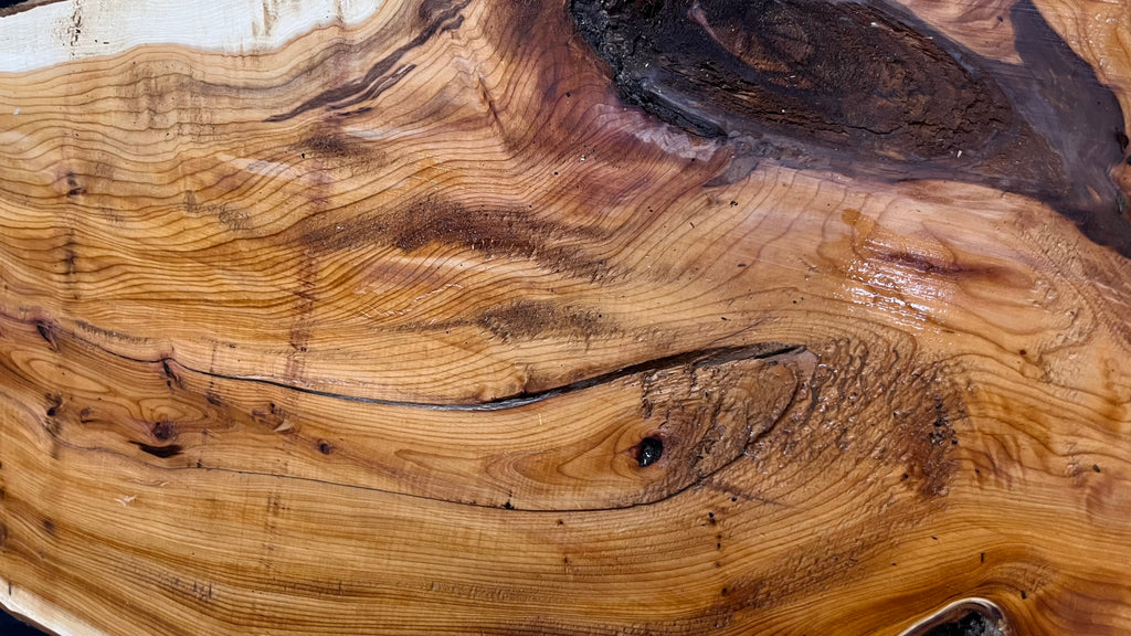 Coffee table top, yew, slab, board 1075 L x 403 W x 25 D mm    (774)