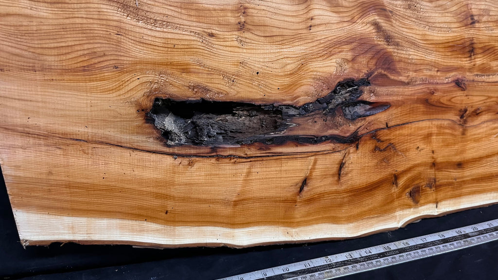 Coffee table top, yew, slab, board 1075 L x 403 W x 25 D mm    (774)