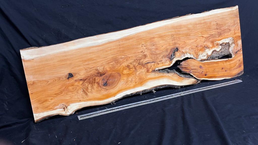 Coffee table top, yew, slab, board 1306 L x 450 W x 25 D mm    (775)