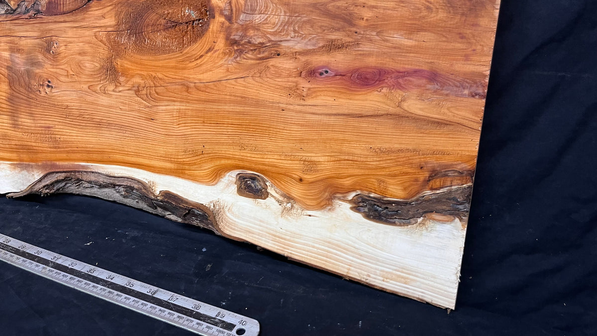 Coffee table top, yew, slab, board 1317 L x 405 W x 26 D mm    (776)
