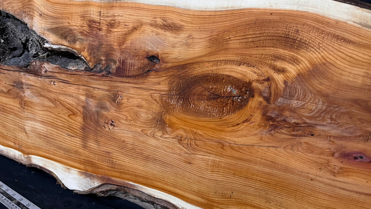 Coffee table top, yew, slab, board 1317 L x 405 W x 26 D mm    (776)