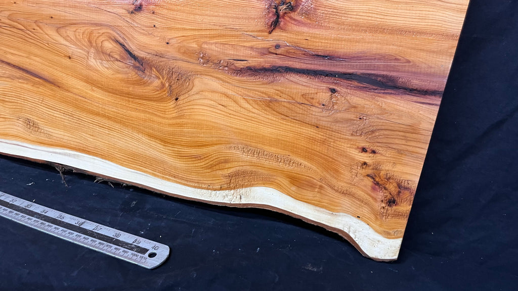 Coffee table top, yew, slab, board 1317 L x 405 W x 26 D mm    (776)