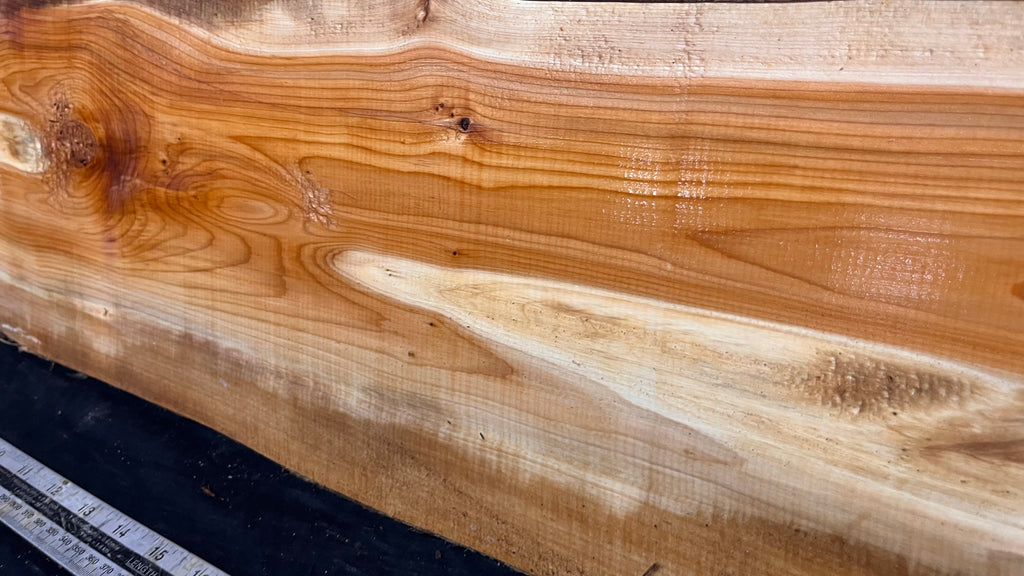 Yew, slab, shelf, mantle, board 821 L x 218 W x 28 D mm    (777)