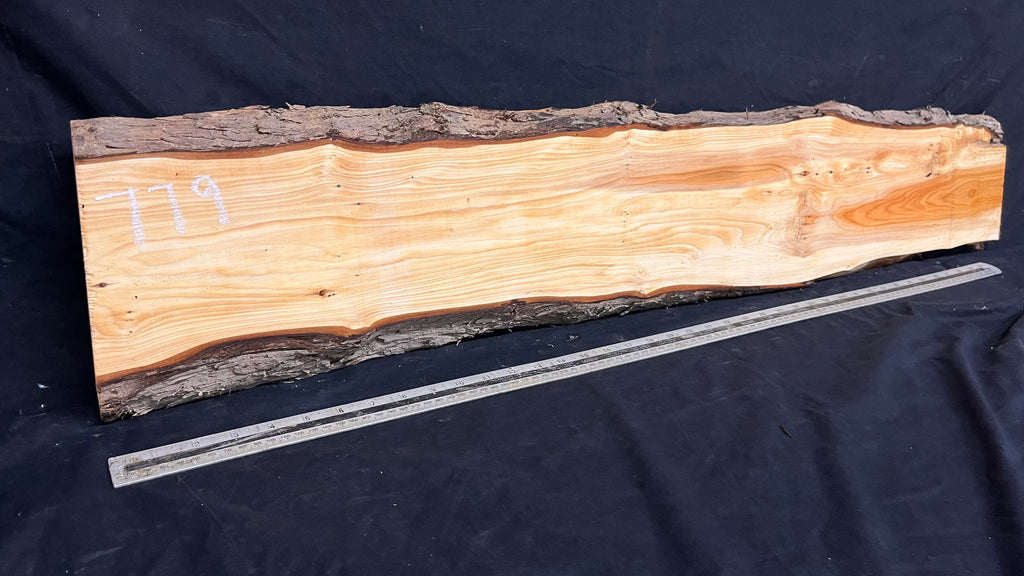 Yew, slab, shelf, mantle, board 1094 L x 203 W x 28 D mm    (779)