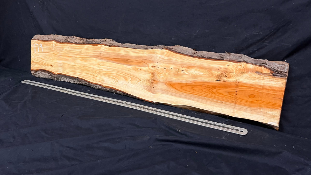 Yew, slab, shelf, mantle, board 1094 L x 203 W x 28 D mm    (779)