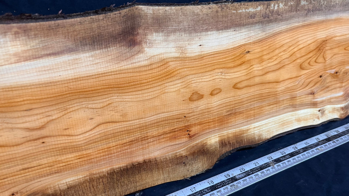 Yew, slab, shelf, mantle, board 1094 L x 203 W x 28 D mm    (779)