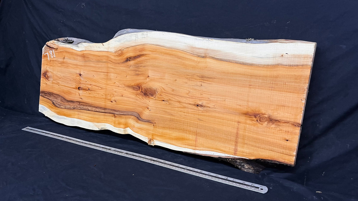 Coffee table top, pippy yew, slab, board 1092 L x 397 W x 43 D mm    (781)
