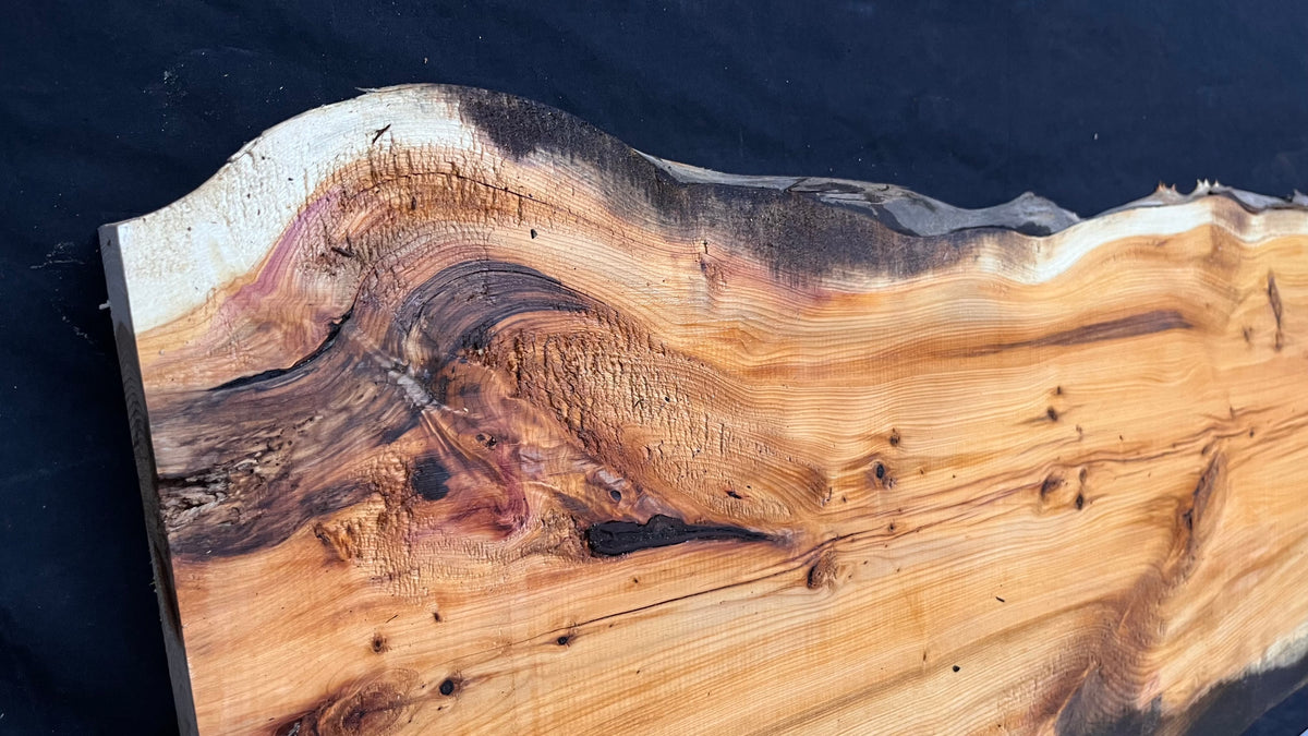 Coffee table top, pippy yew, slab, board 1092 L x 397 W x 43 D mm    (781)