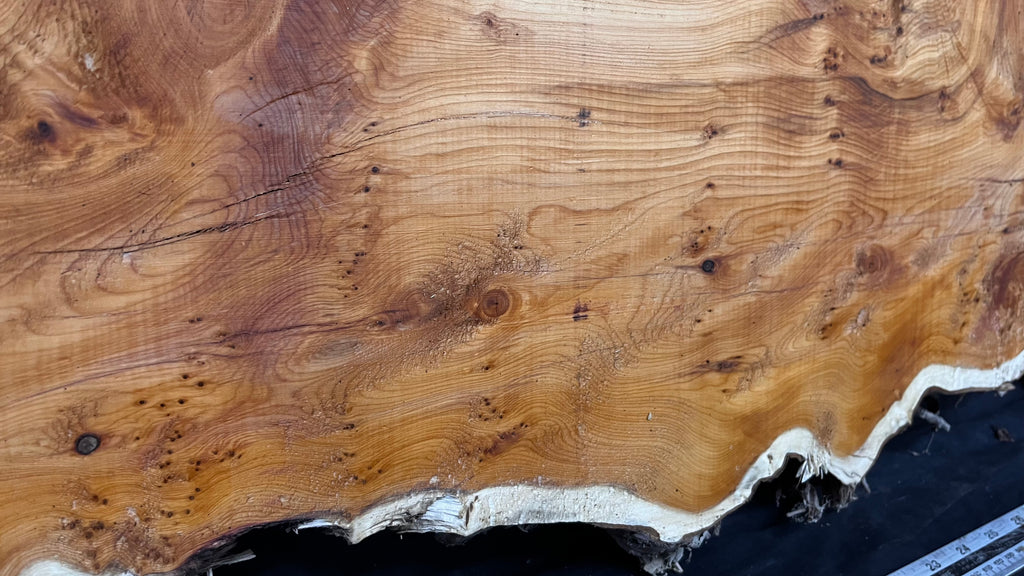 Coffee table top, pippy yew, slab, board 968 L x 345 W x 42 D mm    (783)