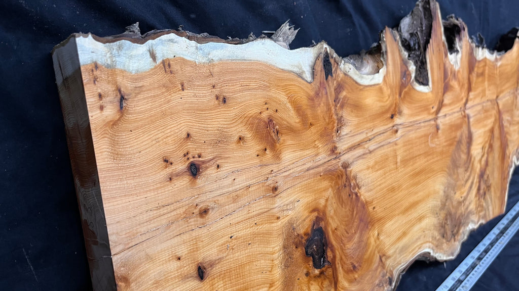 Coffee table top, pippy yew, slab, board 968 L x 345 W x 42 D mm    (783)