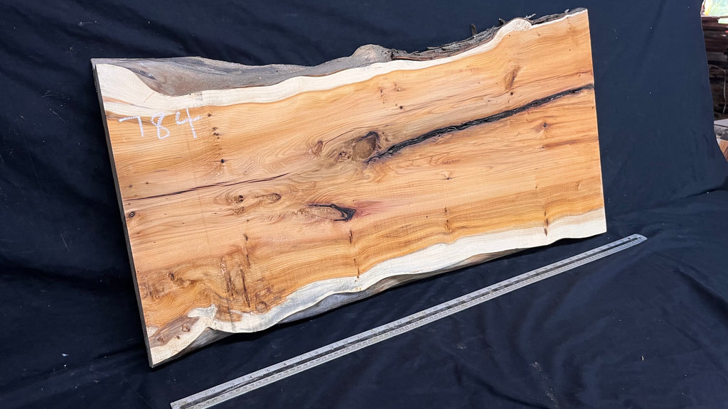 Coffee table top, yew, slab, board 959 L x 486 W x 42 D mm    (784)