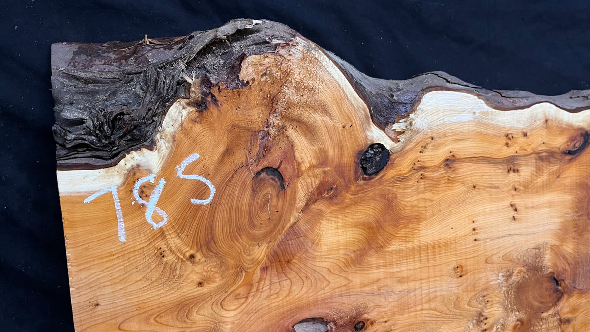 Coffee table top, yew, slab, board 857 L x 396 W x 42 D mm    (785)