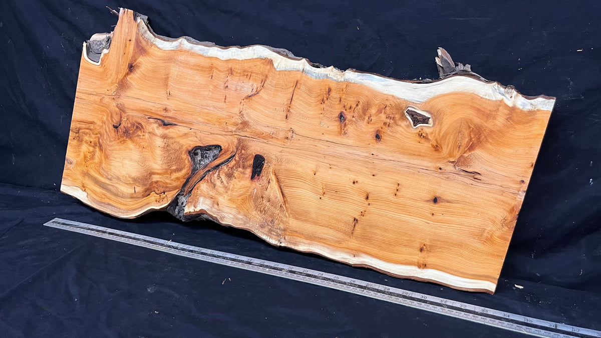 Coffee table top, yew, slab, board 857 L x 396 W x 42 D mm    (785)
