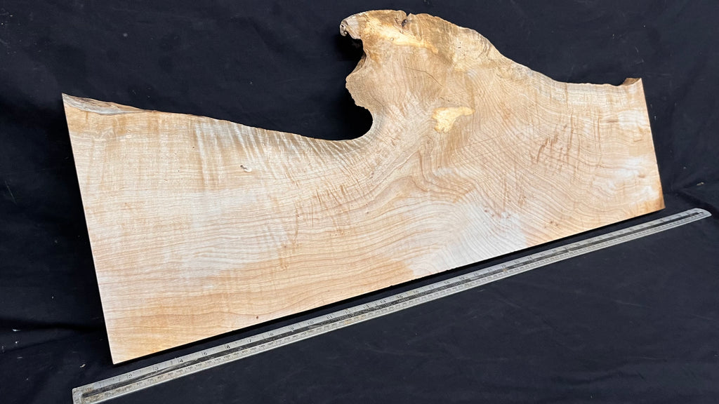 Resin table project, rippled hornbeam 911 L x 361 W x 30 D mm          (791)