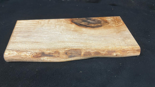 Small ash hardwood chopping board  (915)
