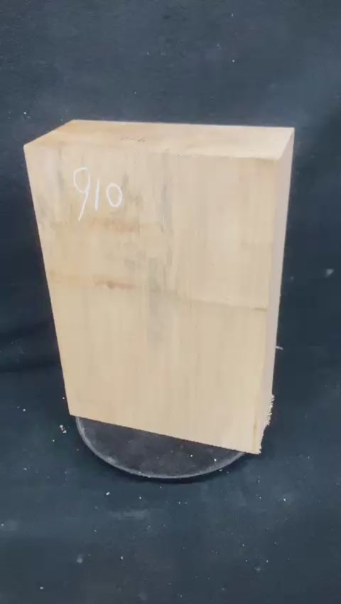 Lime block for woodcarving or sculpting 286 L x 197 W x 90 D (mm)    (910)